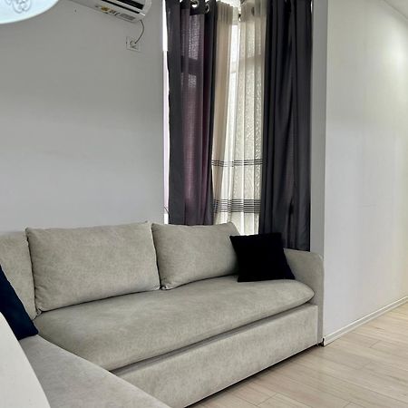 A&X Lovely And Central Apartment - 24H Self Check-In Тирана Экстерьер фото
