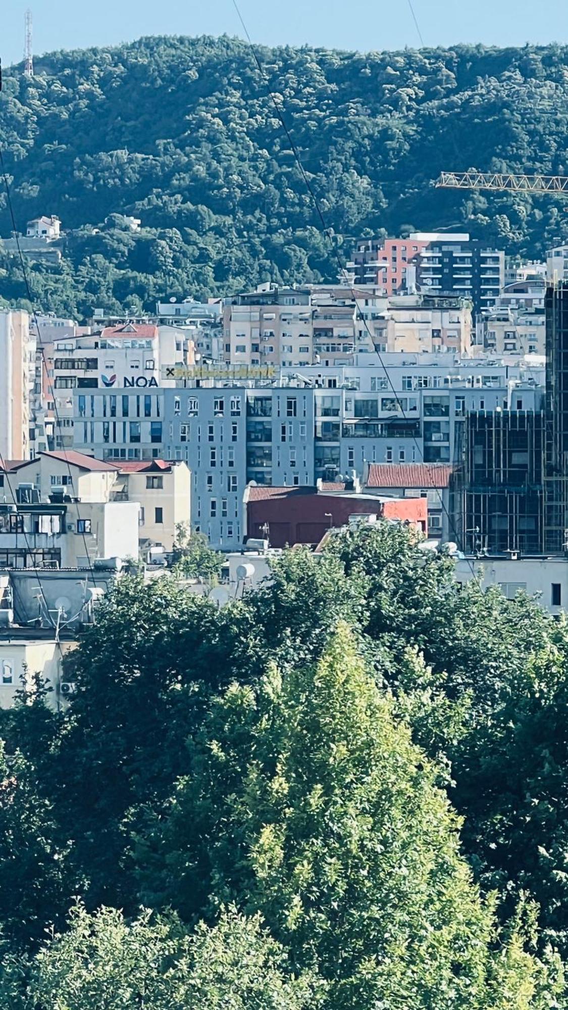 A&X Lovely And Central Apartment - 24H Self Check-In Тирана Экстерьер фото